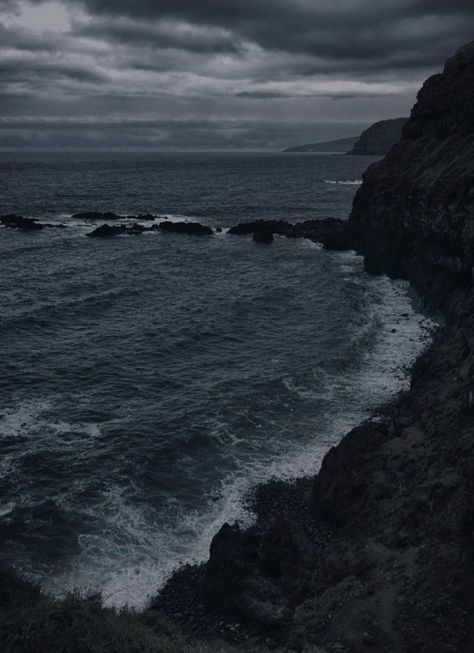 Dark Beach, Dark Naturalism, Love Is The Answer, Dark & Stormy, Irish Mythology, Ocean At Night, Dark Landscape, Ocean Wallpaper, Ocean Vibes