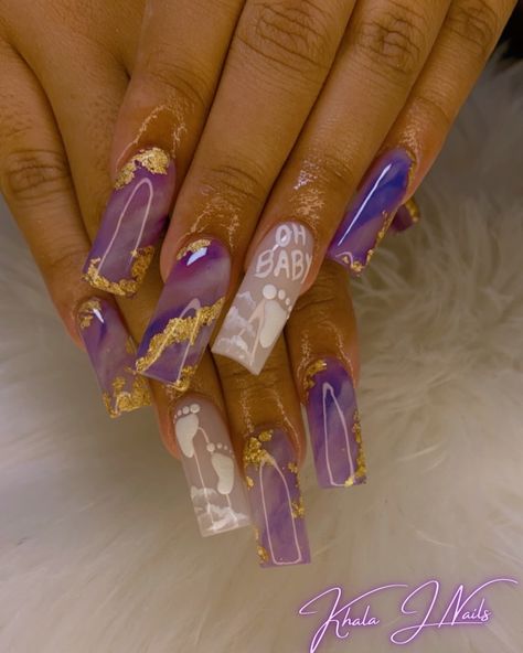 Gender Reveal Purple And Blue, Purple And Blue Gender Reveal Ideas, Purple And Gold Nails Acrylic, Purple Gold Nails, Gender Reveal Nails Ideas, Purple And Gold Nails, Reveal Nails, Gender Reveal Nails, Shower Nails