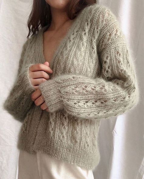 My Favourite Things • Knitwear pe Instagram: „for indian summer days. cardigan no. 6. pic via @byemilyj pattern available at…” Lace Knitting Patterns, Indian Summer, Mohair Sweater, Sweater Knitting Patterns, Knitting Women, Knit Outfit, Knit Fashion, Sweater Pattern, Knitting Inspiration