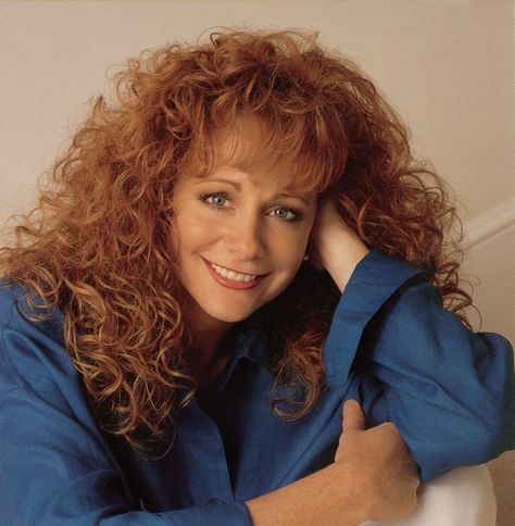 Reba Mcentire Songs, Deana Carter, Quick Costumes, Dog The Bounty Hunter, Tammy Wynette, Reba Mcentire, Country Music Artists, New Girlfriend, Country Singers