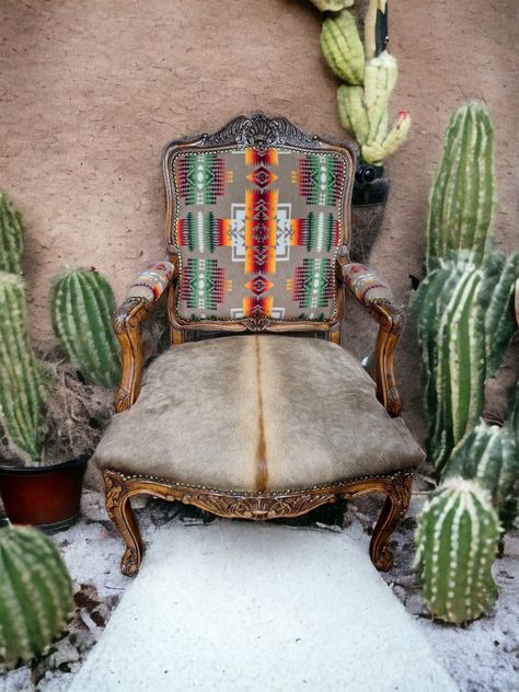 Southwest Furniture Makeover, Western Chair Makeover, Pendleton Furniture, Western Furniture Ranch Style, Western Homestead, Western Chairs, Southwestern Chairs, Lotus Decor, Western Chair