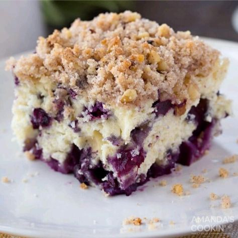 for more testy recipes ideas click my bio link

Ingredients:

2 cups all-purpose flour
 • 1 ½ teaspoons baking powder
 • ½ teaspoon baking soda
 • ¼ teaspoon salt
 • ½ cup unsalted butter, softened
 • 1 cup granulated sugar
 • 2 large eggs
 • 1 teaspoon vanilla extract
 • 1 cup sour cream
 • 1 ½ cups fresh blueberries
 • For the streusel topping:

¼ cup all-purpose flour
 • ¼ cup granulated sugar
 • 2 tablespoons unsalted butter, chilled
 • Instructions:

1. Preheat your oven to 350°F (175°C). Grease a 9-inch round cake pan or line it with parchment paper.

2. In a medium bowl, whisk together the flour, baking powder, baking soda, and salt. Set aside.

3. In a large bowl, cream together the softened butter and granulated sugar until light and fluffy. You can use an electric mixer or do thi Pan Desserts, Mousse Au Chocolat Torte, Blueberry Crumb Cake, Breakfast Coffee Cake, Blueberry Buckle, Blueberry Breakfast Cake, Blueberry Coffee Cake, Blueberry Breakfast, Blueberry Desserts