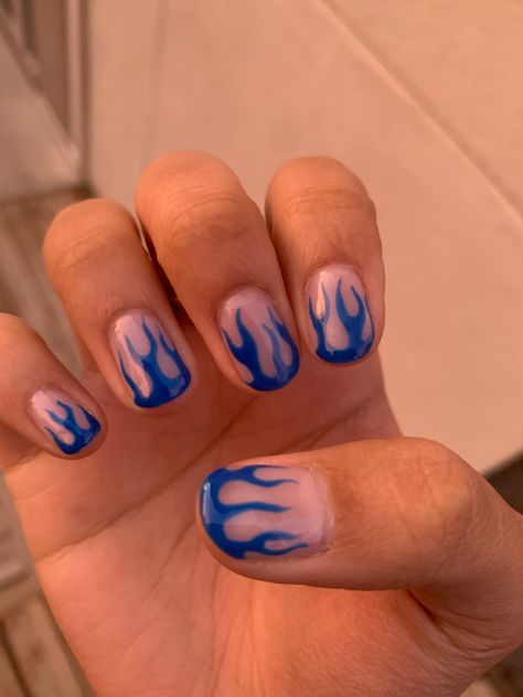 Men With Acrylic Nails, Short Nails Clear With Design, Mens Short Nail Designs, Guys Nail Art, Flame Nails Men, Guy Nails Design, Fire Nails Short, Short Nail Designs Guys, Guys Nails Designs