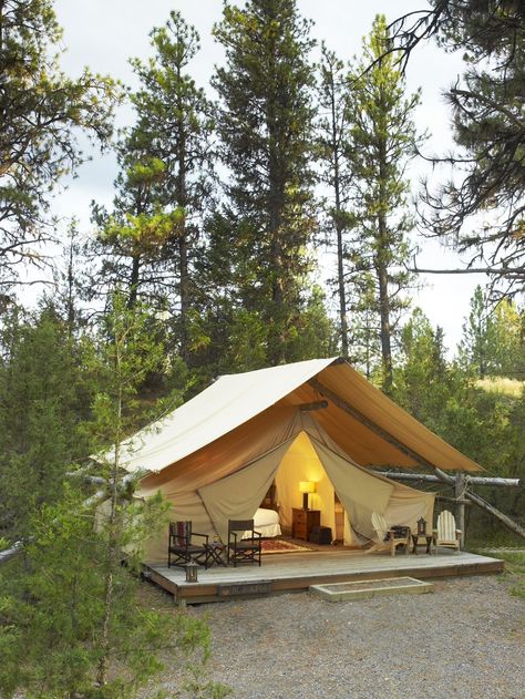 Tents Camping Glamping, Cozy Cabin In The Woods, Backyard Tent, Tent Living, Camping Diy, Wall Tent, Small Log Cabin, Tent Set Up, Family Tent Camping