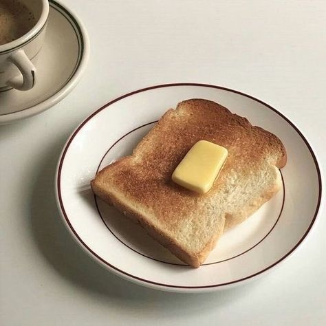 Butter Aesthetic, Cafe Food, Pretty Food, I Love Food, Cute Food, Aesthetic Food, Food Photo, Love Food, Food Photography