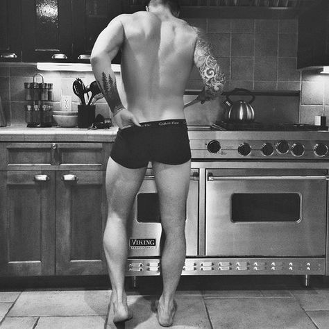 womaninthewoods: Best view . Oven