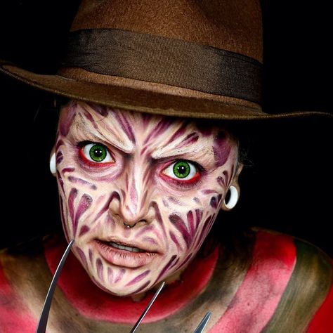 Freddy Kruger (No Prosthetics) Freddy Krueger Makeup, Creepy Halloween Makeup, Instagram Contest, Cosplay Contacts, Face Paint Makeup, Halloween Countdown, Face Painting Halloween, Halloween Costumes Makeup, Horror Movie Characters