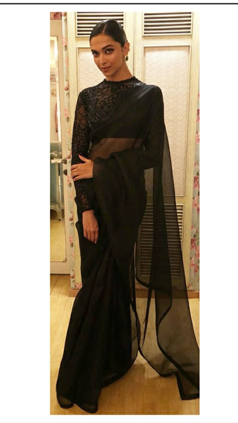 Black Long Sleeve Blouse Saree, Black Saree Designs, Black Sarees, Saree Outfit, Black Sari, Farewell Sarees, Saree Pose, Saree Styling, Saree Blouse Styles