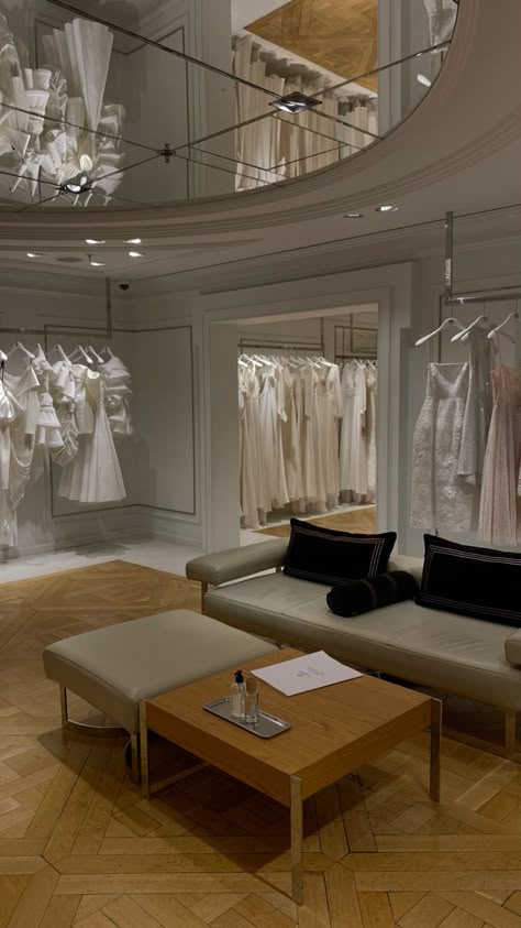 Bridal Store Design, Fashion Atelier Aesthetic, Formal Dress Shop Interior, Wedding Dress Shop Aesthetic, Wedding Store Interior Design, Dress Shop Aesthetic, Wedding Dress Fitting Room, Wedding Dress Shopping Aesthetic, Wedding Shop Interior