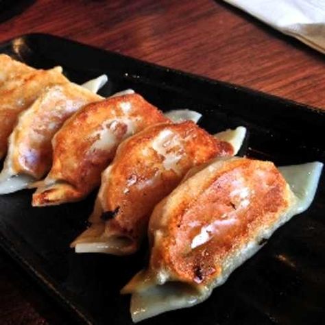 Spam Gyoza Recipe • Cooking Hawaiian Style Hawaiian Spam Recipes, Gyoza Recipe, Lunch For Kids, Spam Recipes, Meat Food, Canned Meat, Hawaii Food, Island Food, Hawaiian Food