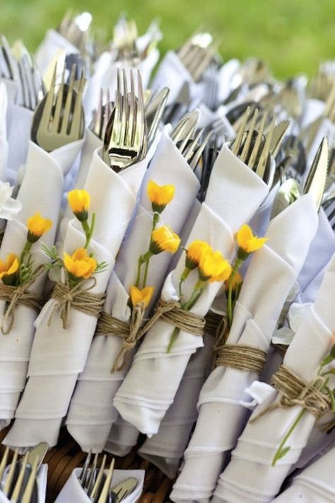 Love the personal detail to these utensils. Can be done waaay in advance if you use paper flowers or some other garnish! Fest Temaer, Deco Champetre, Yellow Wedding, Garden Parties, Rehearsal Dinners, Backyard Wedding, Decoration Table, Place Settings, Wedding Shower