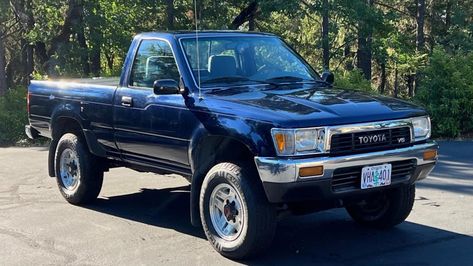 The Pick(up) of the Day is a 1991 Toyota 4WD pickup listed for sale on ClassicCars.com by a private seller in Grants Pass, Oregon. Handyman Jobs, Compact Trucks, Grants Pass Oregon, Diesel Mechanics, Grants Pass, Toyota Pickup, Regular Cab, Arm Muscles, Toyota Trucks