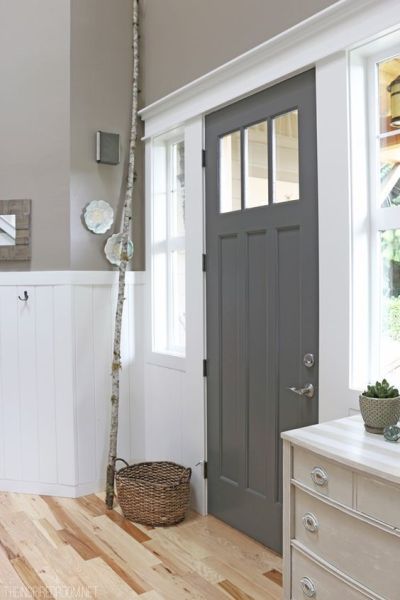 Make a Bold Statement By Painting Your Interior Doors – Welsh Design Studio Dark Grey Front Door, Interior Door Paint Colors, Interior Door Colors, Grey Interior Doors, Grey Front Doors, Dark Doors, Painted Interior Doors, Front Door Interior, Front Door Paint Colors