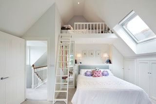 Jack Hobhouse Photography Small Loft Bedroom, A Loft Bed, Master Suite Bedroom, Mezzanine Bedroom, Attic Bedroom Designs, Attic Design, Attic Bathroom, Small Loft, Attic Bedrooms