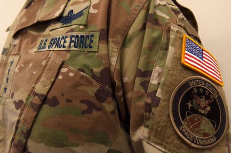 Here’s what U.S. Space Force uniforms will look like - al.com Air Force Uniforms, Camouflage Uniform, Military Branches, Space Force, Best Tweets, Space Pictures, Military Personnel, Us Air Force, Us Military