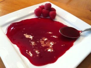 Fruit Tart Glaze, Tart Glaze, Strawberry Glaze Recipe, Raspberry Drizzle, Drizzle Recipe, Cake Glaze, Raspberry Glaze, Glaze For Cake, Raspberry Recipes