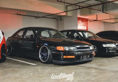 98 Honda Accord, 1999 Honda Accord, Honda Accord Custom, Honda Legend, 1999 Honda Civic, Jdm Honda, Japanese Domestic Market, Acura Nsx, Weird Cars