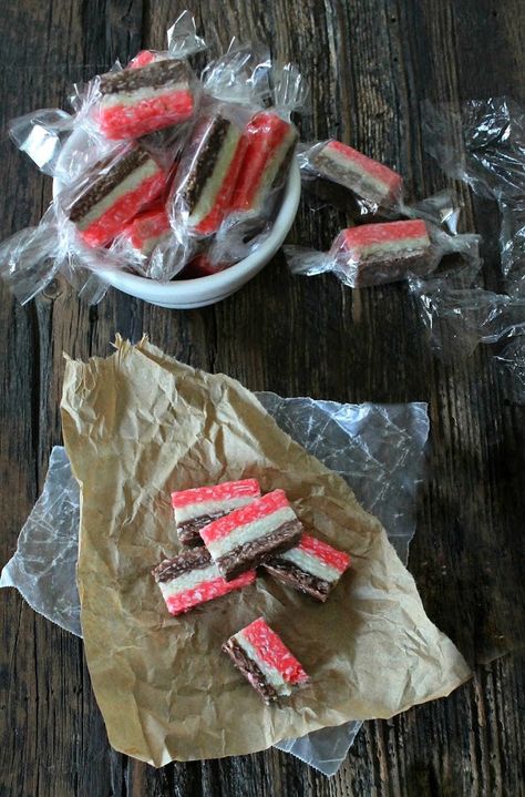 The Brunette Baker: Neapolitan Coconut Bites Microwave Caramels, Coconut Bites, Easy Candy Recipes, Coconut Candy, Candy Recipes Homemade, Christmas Candy Recipes, Bar Recipe, Coconut Recipes, Homemade Candies