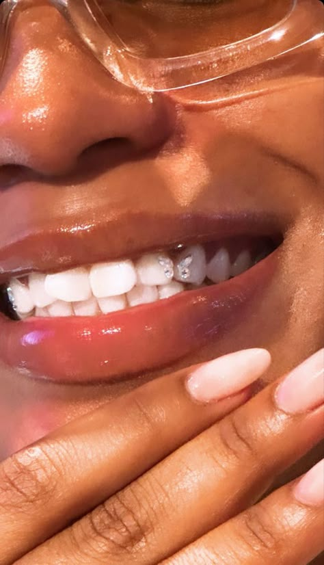 #monet #toothgems Monet Mcmichael, Teeth Gems, Toothy Smile, Pretty Teeth, Dental Jewelry, Grillz Teeth, Diamond Teeth, Dope Jewelry Accessories, Tooth Gems