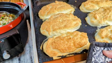 Indigo Nili, Unflavored Gelatin, Irish Soda Bread, Soda Bread, Recipe Notes, Round Cake Pans, Cream Of Tartar, Round Cakes, Cake Pans