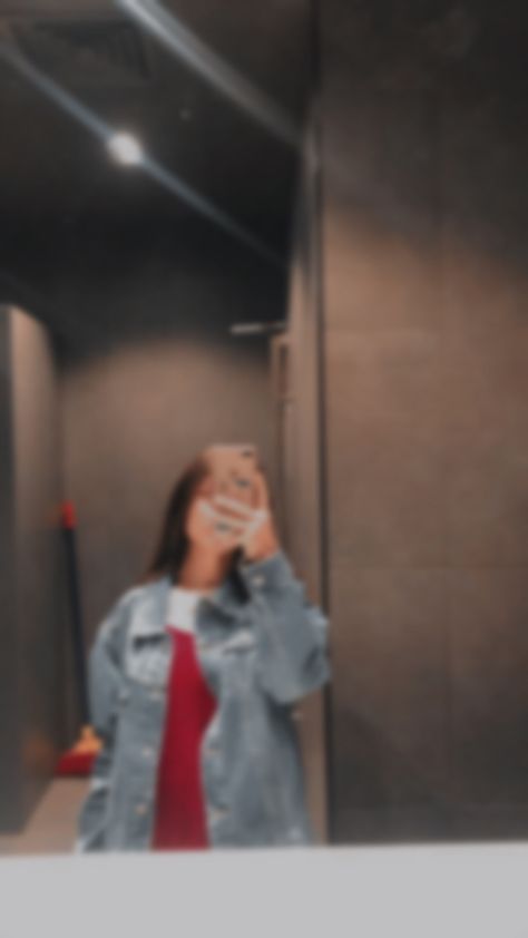 Girl Hide Face Dp Mirror, Girl Hide Face Dp, Girl Hide Face, Hide Face Dp, Snapchat Photos, Blurred Aesthetic, Brown Eyes Aesthetic, Hijab Dp, Hands Aesthetic