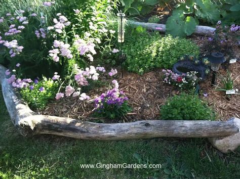 Using Logs As Garden Edging, Log Garden Edging, Backyard Edging, Whimsical Garden Ideas, Creative Garden Ideas, Yard Oasis, Vege Garden, Flower Garden Ideas, Meditation Garden