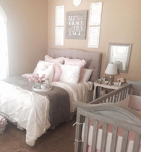 Love Baby Room Layout Ideas, Nursery Guest Room Combo, Nursery Guest Room, Parents Bedroom, Guest Bedroom Design, Baby Room Themes, Parents Room, Shared Room, Trendy Bedroom