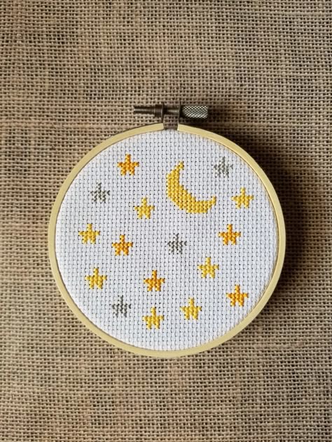 Cross Stitch Stars Pattern, Cross Stitch New Baby, Cross Stitch Moon And Stars, Small Star Cross Stitch Pattern, Cross Stitch Designs For Beginners, Moon And Stars Cross Stitch Pattern, Cross Stitch Star Pattern, Cute Small Cross Stitch Patterns Free, Small Cross Stitch Designs