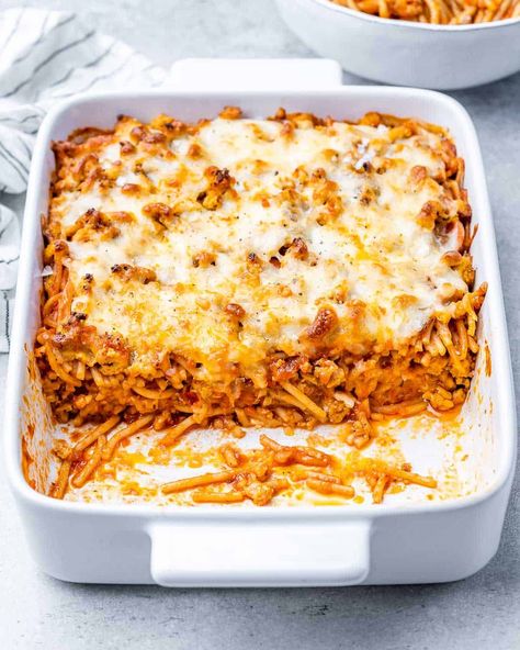 Tasty Million Dollar Spaghetti - Healthy Fitness Meals Food Diet Ideas, Million Dollar Spaghetti Recipe, Spaghetti Casserole Recipe, Healthy Spaghetti, Healthy Food Diet, Million Dollar Spaghetti, Whole Wheat Spaghetti, Fitness Meals, Spaghetti Casserole