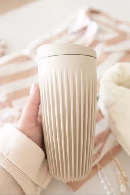 Travel Mug Aesthetic, Coffee Travel Mug Aesthetic, Travel Coffee Mug, Travel Coffee Cup Aesthetic, Travel Coffee Mugs, Portable Coffee Cup, Aesthetic Travel Mug, Coffee Travel Mugs, Eco Friendly Coffee Cups