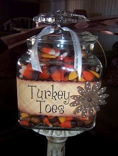 Cute to place on your office desk or gift for a teacher - sassy sites Dulces Halloween, Hallowen Ideas, Orange Candy, Thanksgiving Treats, Thanksgiving Fun, Candy Jar, Fall Treats, Thanksgiving Crafts, Fall Holidays