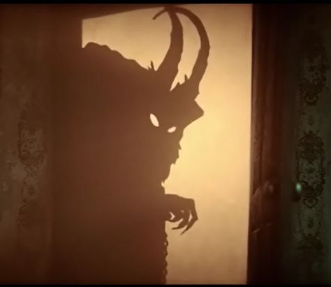 Krampus silhouette from grandma's flashback. The flashback is done in animation that reminds me of Rudolf The Red Nosed Reindeer Krampus Christmas Aesthetic, Krampus Wreath Diy, Horror Christmas Aesthetic, Creepy Christmas Aesthetic, Krampus Painting, Krampus Silhouette, Krampus Aesthetic, Spooky Christmas Aesthetic, Krampus Decorations