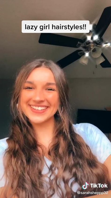 cr: sarahsheppp32 on tiktok Lazy Summer Hairstyles, Cute Lazy Girl Hairstyles, Skater Girl Hairstyles Long Hair, Lazy School Hairstyles, That Girl Hairstyle, Casual Summer Hairstyles, Lazy Hair Styles, Straight Hairstyles For School, Popular Girl Hairstyles