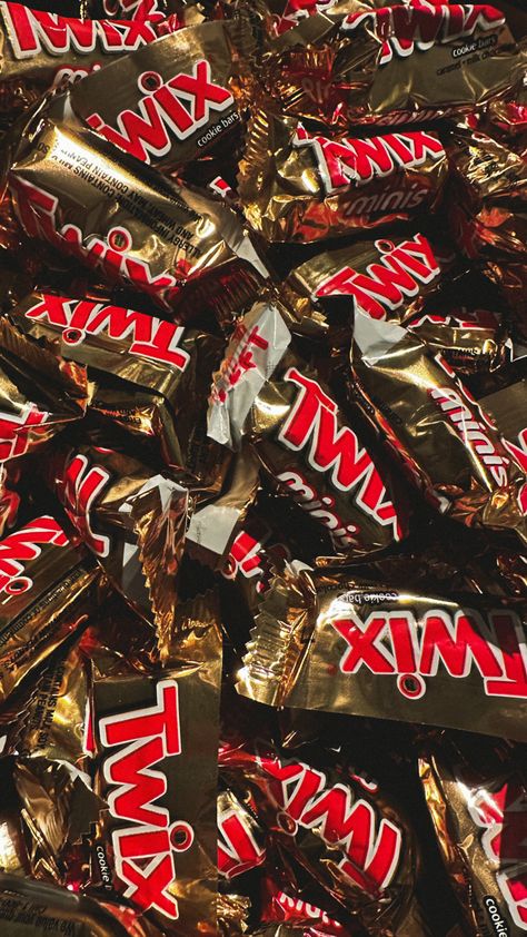 Twix Twix Chocolate Wallpaper, Twix Chocolate Aesthetic, Twix Aesthetic, Snacks Snap, Twix Candy, Twix Chocolate, Lavender Wedding Cake, Twix Bars, Twix Bar