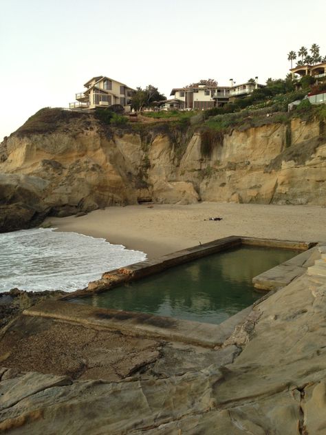 Pools at Thousand Steps Beach in Laguna, CA Thousand Steps Beach, Birthday Getaway, 1000 Steps, Hidden Pool, Cali Trip, Ca History, Adventure Ideas, Laguna Beach California, Pismo Beach