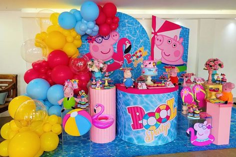 Peppa pool party 🥳🥳🥳 #natydecor #peppa #festapeppa #festapeppapig #peppapoolparty #festapeppapoolparty #decoracaopeppapoolparty | Instagram Peppa Pig Pool Party, Pepa Pig, Pig Party, Peppa Pig, Pool Party, Pool, Collage, Pins, On Instagram