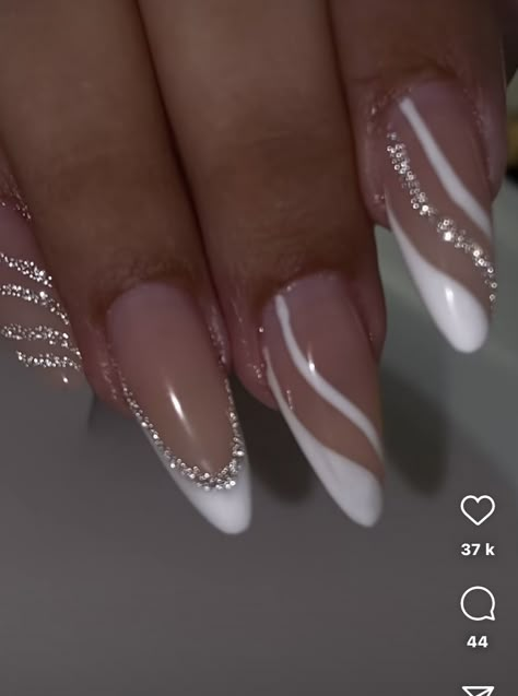 Cute Prom Nails White, White French Nail Designs Classy, White And Silver Nails Almond, Silver And White Christmas Nails, White Silver Nail Designs, White And Silver French Tip Nails, White And Silver Acrylic Nails, French Nails With Silver, Black And White Nails Designs