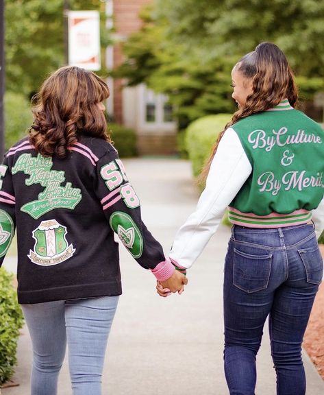 Sorority Letterman Jacket, Aka Letterman Jacket, Aka Gifts, Sorority Paraphernalia, Pretty Boutique, Future Family Goals, Alpha Kappa Alpha Sorority Paraphernalia, Bestie Forever, Aka Outfits