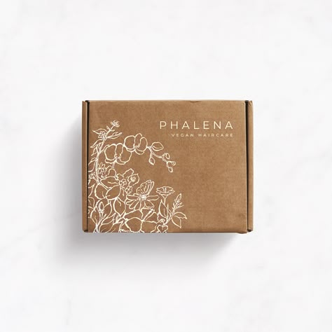 Saree Box Packaging Design, Minimalist Packaging Design Boxes, Natural Cosmetic Packaging Design, Feminine Packaging Design, Brown Box Packaging, Spiritual Branding, Haircare Packaging, Kraft Box Packaging, Packing Idea