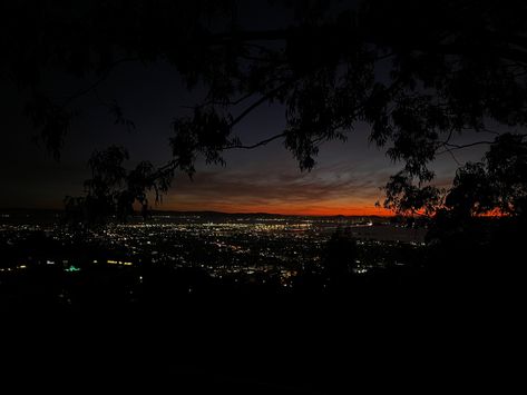 Macbook Wallpaper Scenery, Low Exposure Wallpaper Desktop, Night Sky Aesthetic Wallpaper Desktop, Landscape Photography Horizontal, 1024 X 576 Pixels, Nature At Night, Horizontal Wallpaper, Scenery Photography, Lit Wallpaper