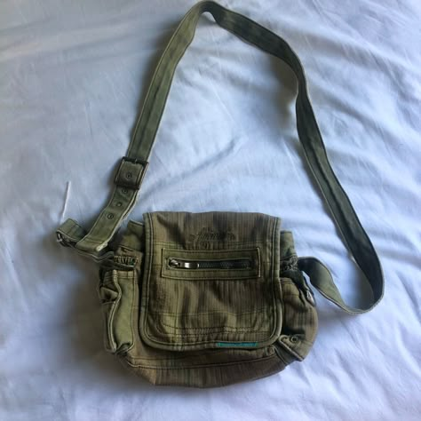 Aesthetic Messenger Bag, Y2k Messenger Bag, Messenger Bag Aesthetic, Messanger Bag, Aesthetic Bags, Small Messenger Bag, Side Bags, Pretty Bags, Cute Bags