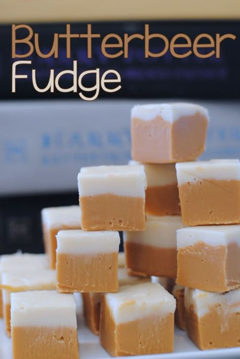 Butterbeer Fudge Copycat Recipe Homemade Butterbeer, Butterbeer Fudge, Butterscotch Fudge, Harry Potter Recipes, Butterbeer Recipe, Butter Beer, Vanilla Fudge, Oh Fudge, Harry Potter Food