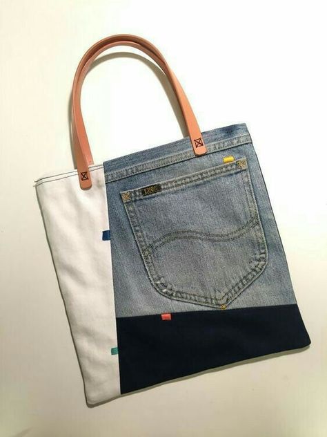 Återvinna Jeans, Tas Denim, Recycled Jeans Bag, Sac Diy, Denim Handbags, Recycled Jeans, Denim Ideas, Recycle Jeans, Bags Handmade