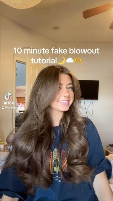 Sadie Pieren | ARIZONA HAIRSTYLIST on Instagram: "Easy fake blowout tutorial using a curling iron! #hair #hairstylist #hairtutorial #habitsalon #brunette #hairtutorials #blowout #90shair #arizona #utah #arizonastylist #utahstylist" Cute Hair Blowout, How To Fake Blowout Hair, How To Curl Your Hair To Look Like A Blowout, How To Create A Blowout Look, Faux Blowout Flat Iron, Flat Iron Blowout Look, Easy At Home Blowout, Perfect 90s Blowout, Salon Blowout Long Hair