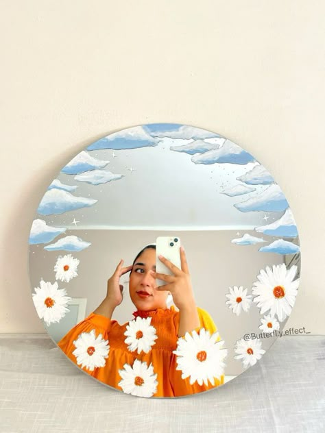 Drawing Ideas Fall, Mirror Painting Ideas Art, Mirror Drawing Ideas, Mirror Painting Ideas Aesthetic, Mirror Painting Ideas, Mirror Paintings, Hand Painted Mirror, Mirror Drawing, Diy Kids Decor