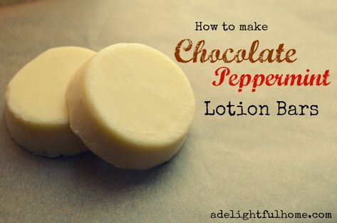 I made these last week & they were super easy. I used Shea Butter because I was out of Cocoa Butter. I think they would be fine w/out any essential oil in it. How to Make Chocolate Peppermint Lotion Bars Peppermint Lotion, Homemade Lotions, Lotion Bars Diy, Homemade Lotion Bars, Lotion Bars Recipe, Skincare Diy, Homemade Cosmetics, Camp Crafts, Parties Ideas