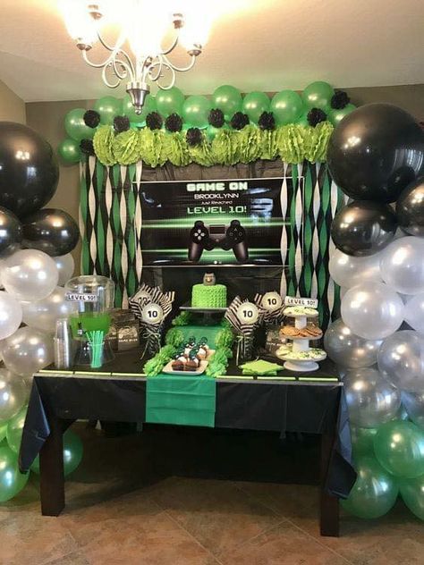 Gamer Party Treats, Xbox Birthday Party Decorations, Xbox Decorations Ideas, Xbox Birthday Party Ideas, Gamer Decorations Party, Gamer Graduation Party Ideas, Gamer Bday Party Ideas, Level 10 Birthday Party, Xbox Party Ideas