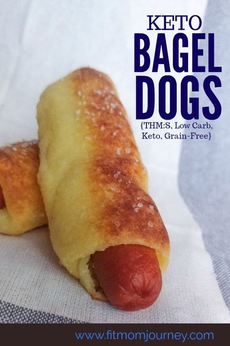 Bagel Dogs, Keto Bagel, Best Keto Breakfast, Fathead Dough, Keto Bagels, Bagel Dog, Fat Head, Keto Breads, Keto Diet Breakfast