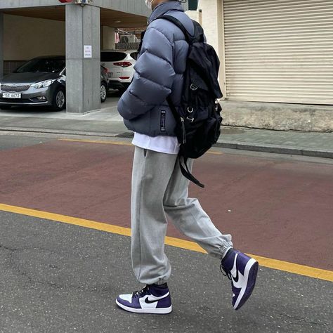 Purple Jordans Outfit Men, Purple Shoes Outfit Men, Outfit Nam Basic, Purple Jordans Outfit, Purple Shoes Outfit, Purple Jordans, Guy Outfits Aesthetic, Frugal Aesthetic, Bf Clothes