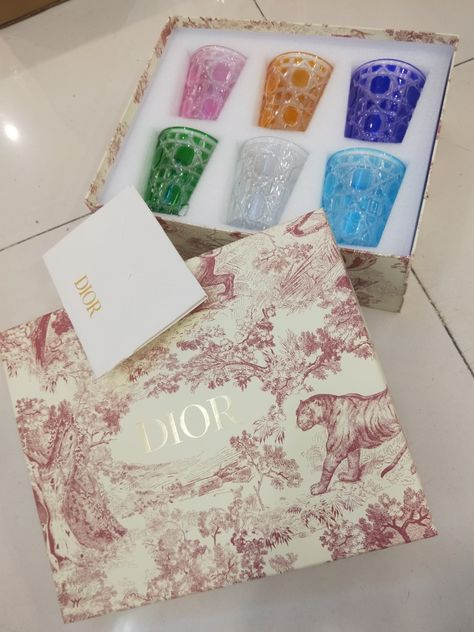 Dior Crystal Glass Set Cannage Motif Dior Cups Set 6pcs with Gift Box SBCHT536 Dior Cannage Motif Glass Luxury Homeware Water Cups Dior Crystal Glass Set, Cupping Set, Glass Set, Dinnerware Sets, Crystal Glass, Dinnerware, Gift Box, Branding Design, Tableware